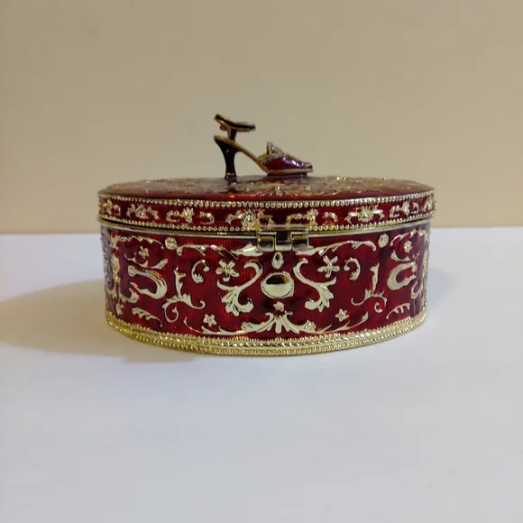 Vintage Red Gold Oval Jewelry Trinket Box With Shoe On Top Rococo Style …